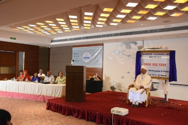 Alavi Bohras: Aqaa Maulaa at the Seminar of Family Bonding and Launching of the Helpline
